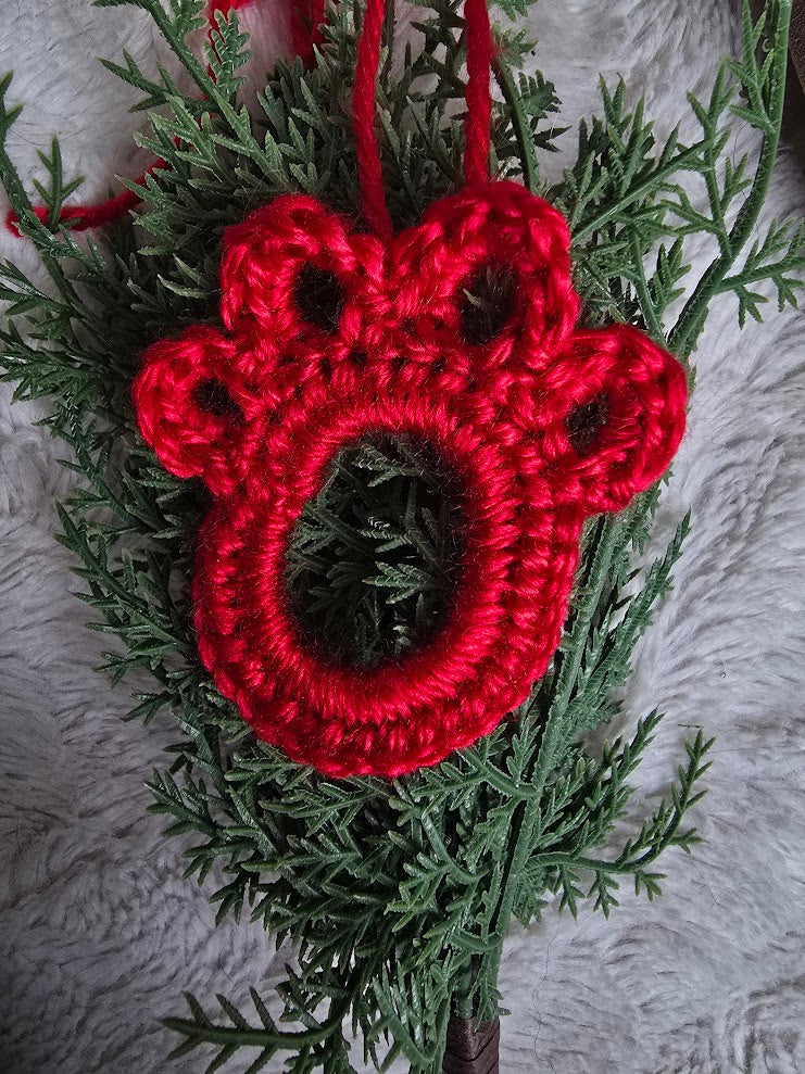 Happy Pawlidays Ornament